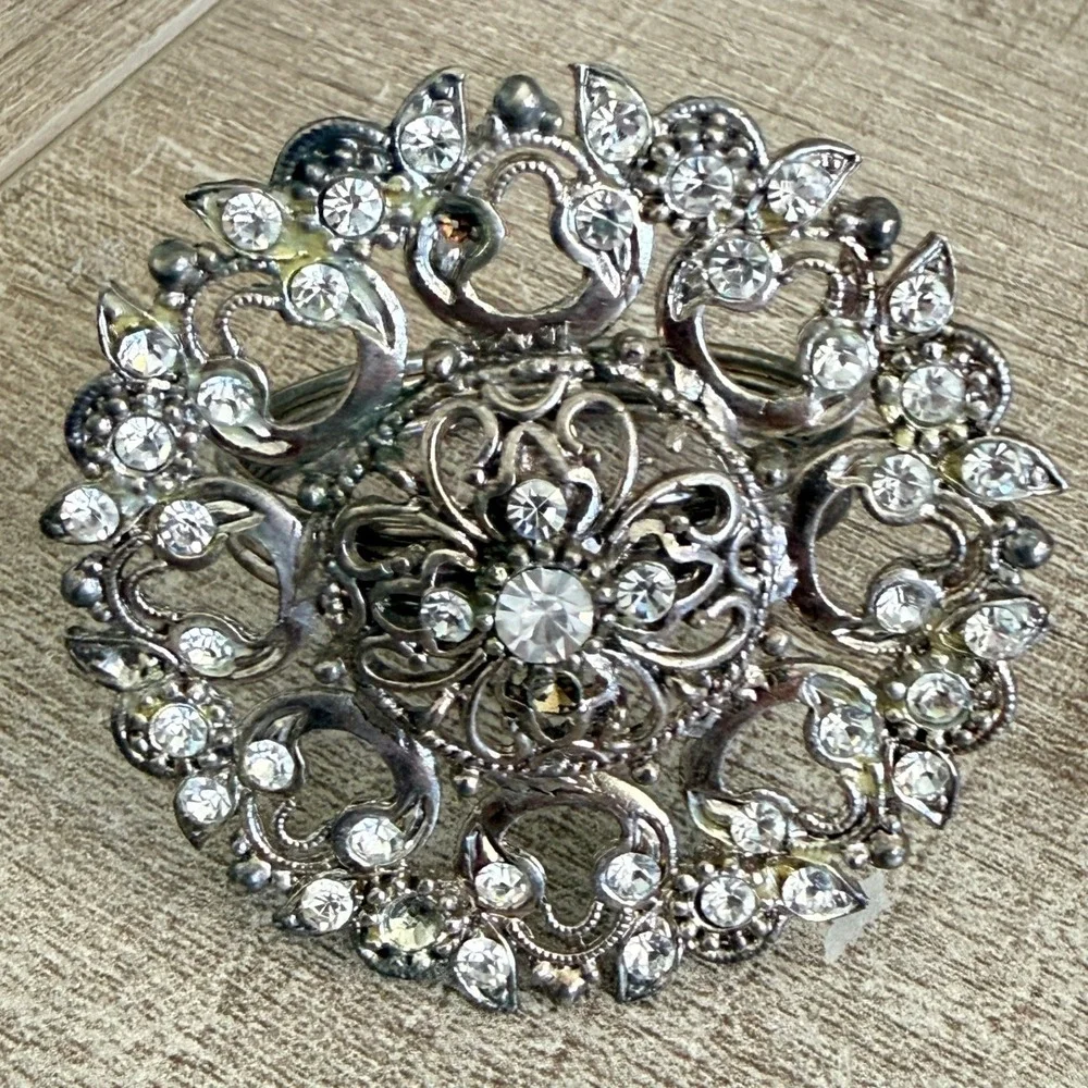 Vintage Filigree Rhinestone Napkin Rings Set of 2 Silver Tone Round Table Decor